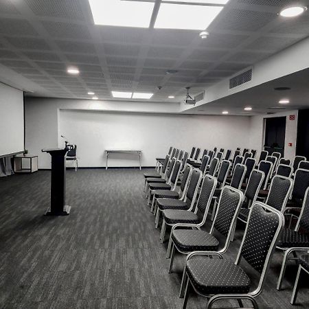 Onomo Hotel Мапуту Екстер'єр фото
